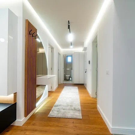 Appartamento Lux Brilijant Apartmant Belgrado