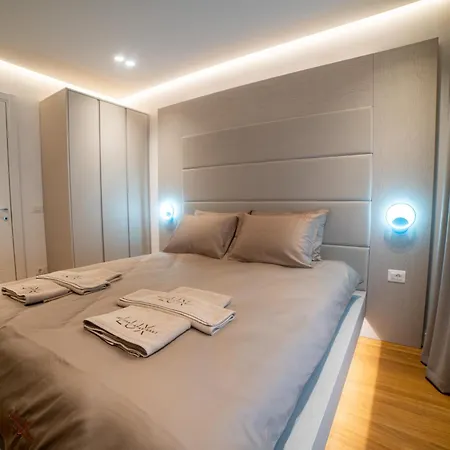 Lux Brilijant Apartmant Appartamento *