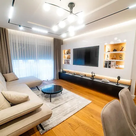 Apartment Lux Brilijant Apartmant