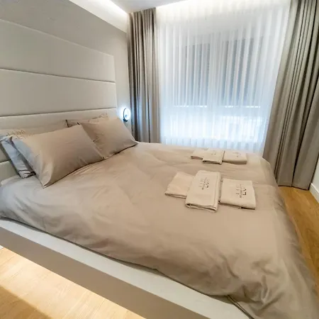 Appartamento Lux Brilijant Apartmant Belgrado