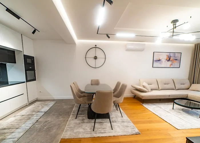 شقة Lux Brilijant Apartmant *